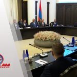 Փաշինյանի «սրտիկի» պատկերով լուսային շոուն կազմակերպել է պետական պայմանագրերով աշխատող ընկերություն