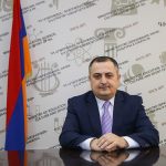Քարոզարշավը վերածվեց «ռազբորկաների», եւ իշխանականները հասուն տղամարդկանց են հանձնում անչափահասներին