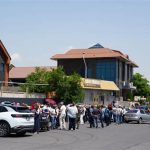Պատգամավորների կողմից ծառայողական պարտականությունների չկատարում և նախընտրական քարոզչություն